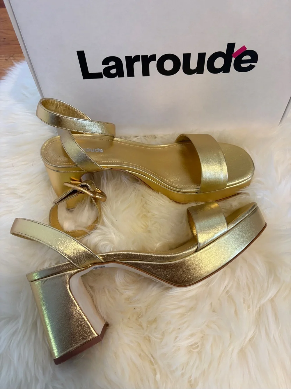 Larroude brand new